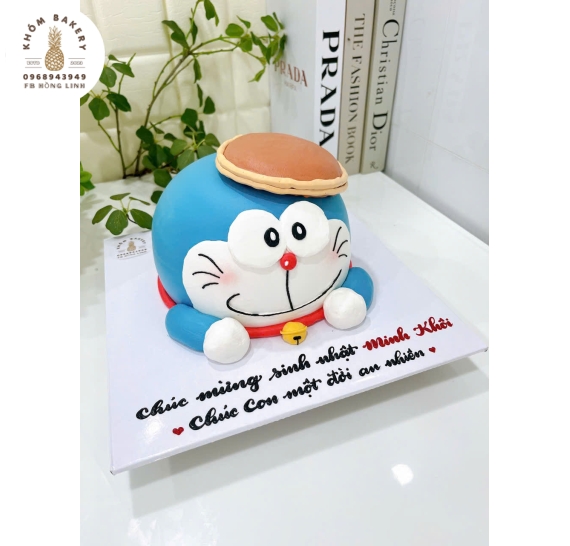 Bánh đô rê mon tạo hình dành cho bé trai 