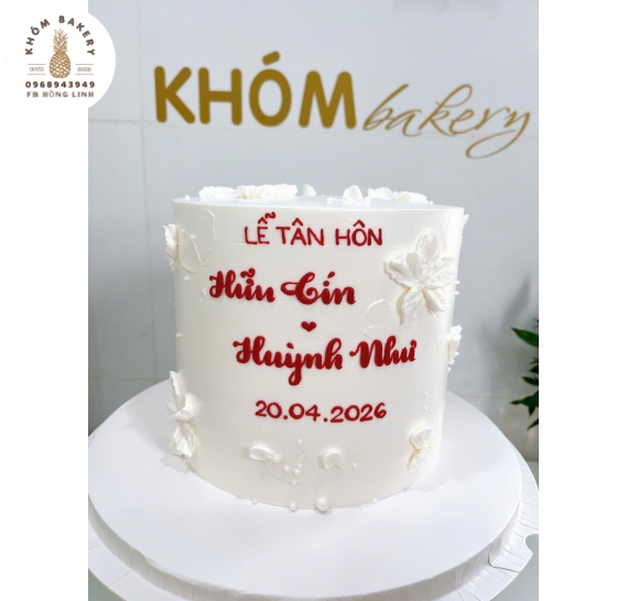 Mẫu bánh kem cưới tone trắng dành cho nữ hot 2026