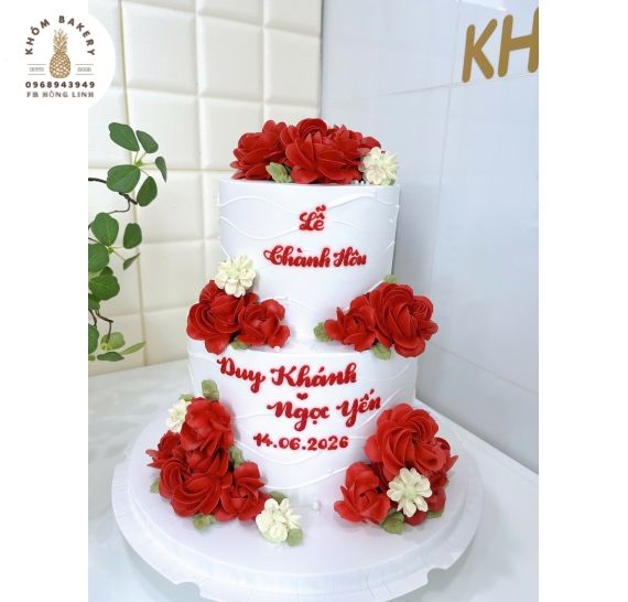 Mẫu bánh kem cưới đẹp cao cấp 2 tầng tone đỏ 