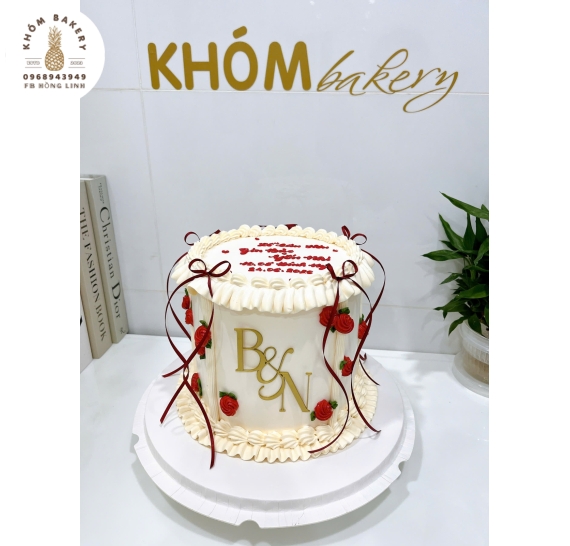 Mẫu bánh kem cưới mẫu mới hot 